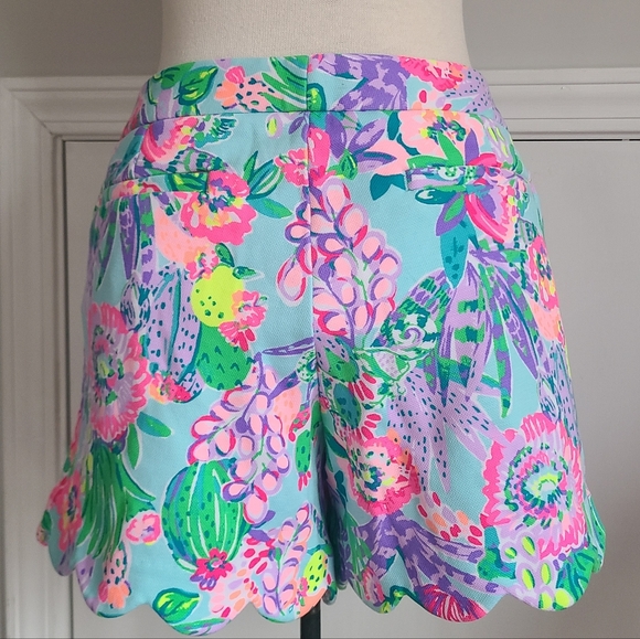 Lilly Pulitzer Buttercup Shorts Size 10 Scalloped Preppy Floral Me And My Zesty - Picture 5 of 16